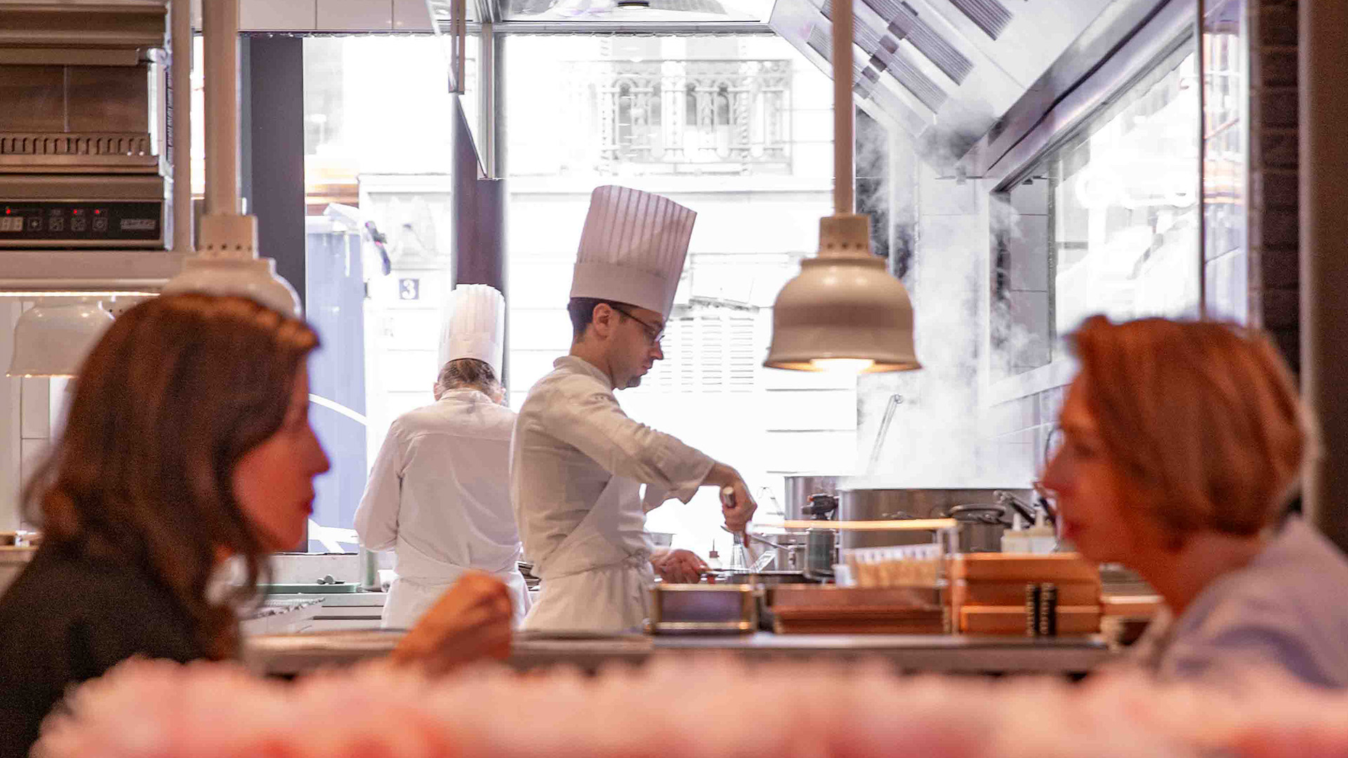 ANNE SOPHIE PIC HOME 1920x1080px