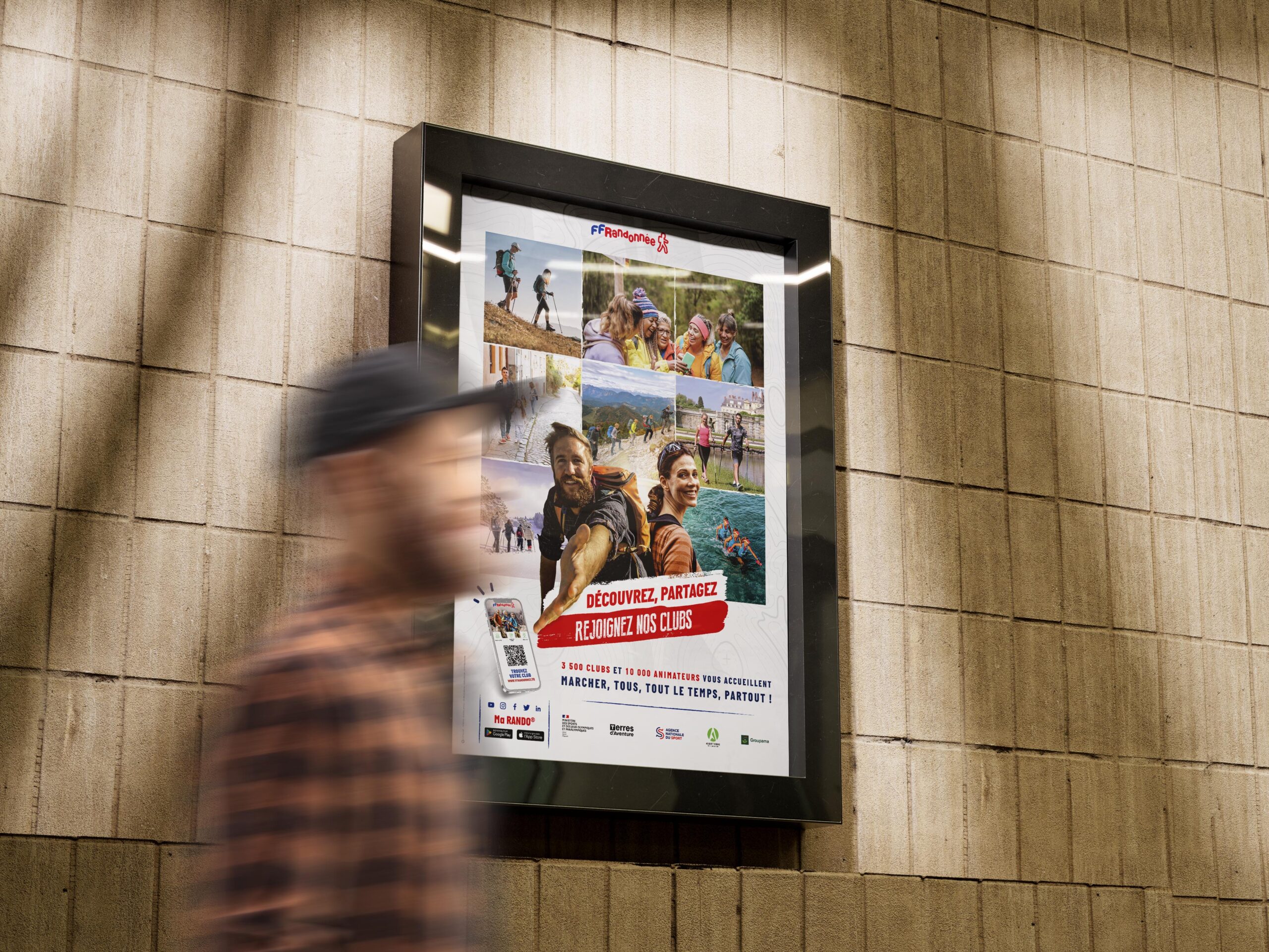 Free_Poster_Frame_Mockup_2 copie